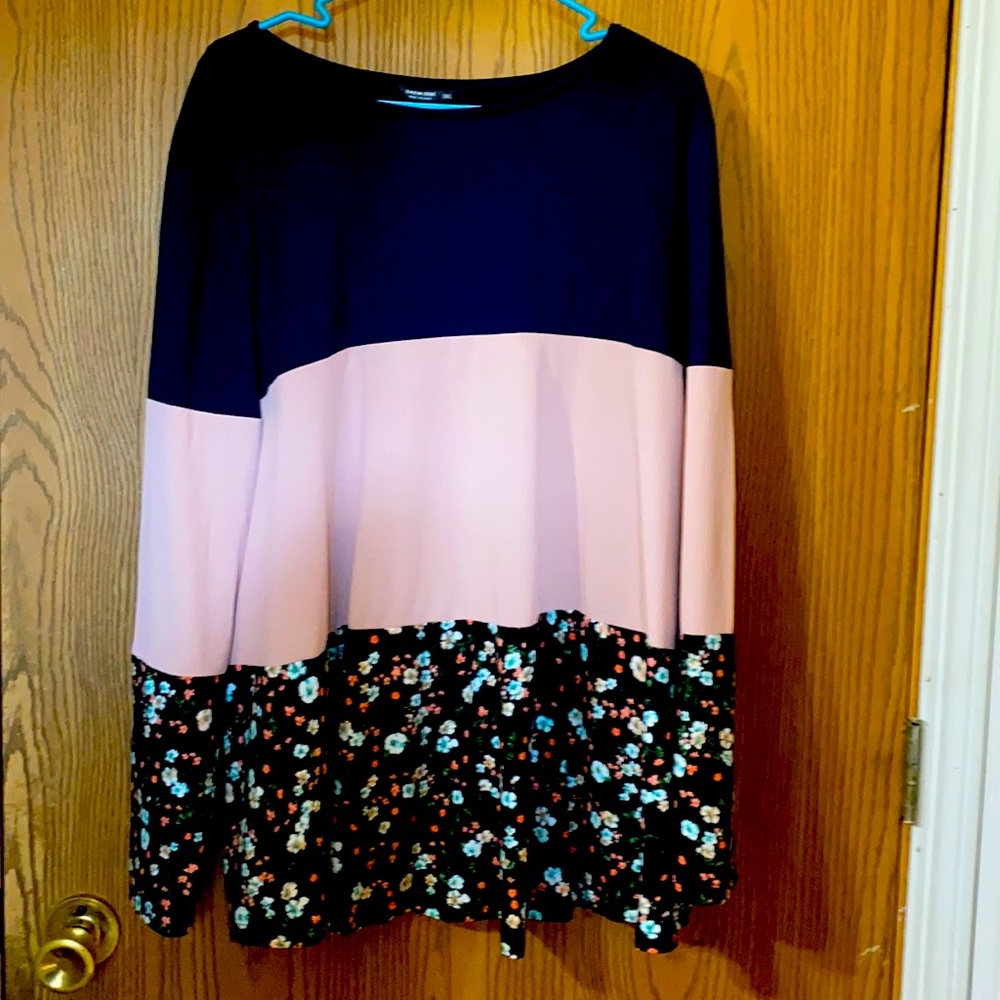 SHEIN Sz 3X NWOT top